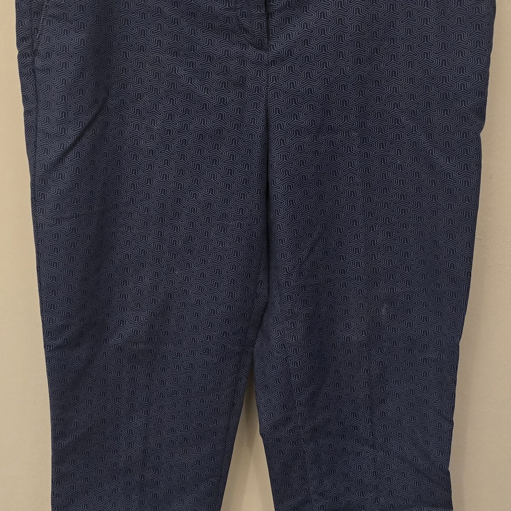 Navy Blue Patterned Women's Capri